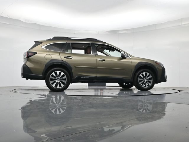 Used 2024 Subaru Outback Touring XT AWD/4WD image 41