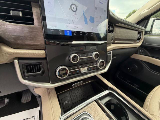 Certified 2024 Ford Expedition Limited AWD/4WD image 30