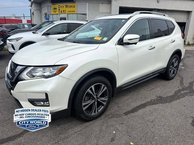 Used 2018 Nissan Rogue SL w/ Premium Package AWD/4WD image 3