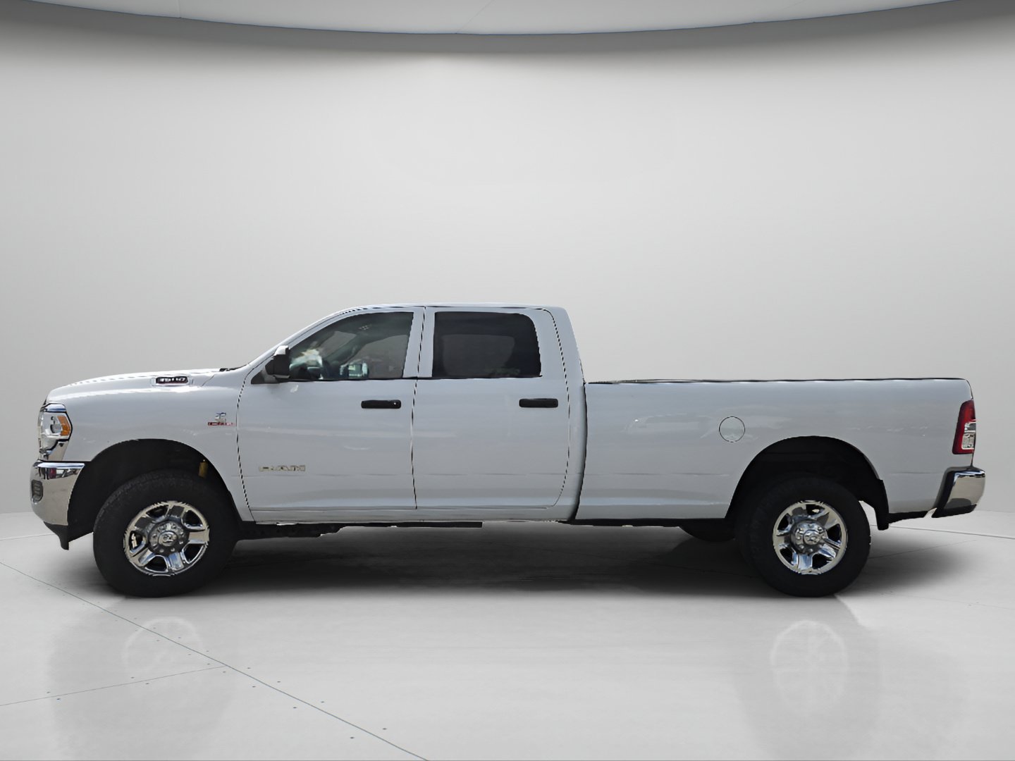 Used 2020 RAM 3500 Tradesman AWD/4WD image 17