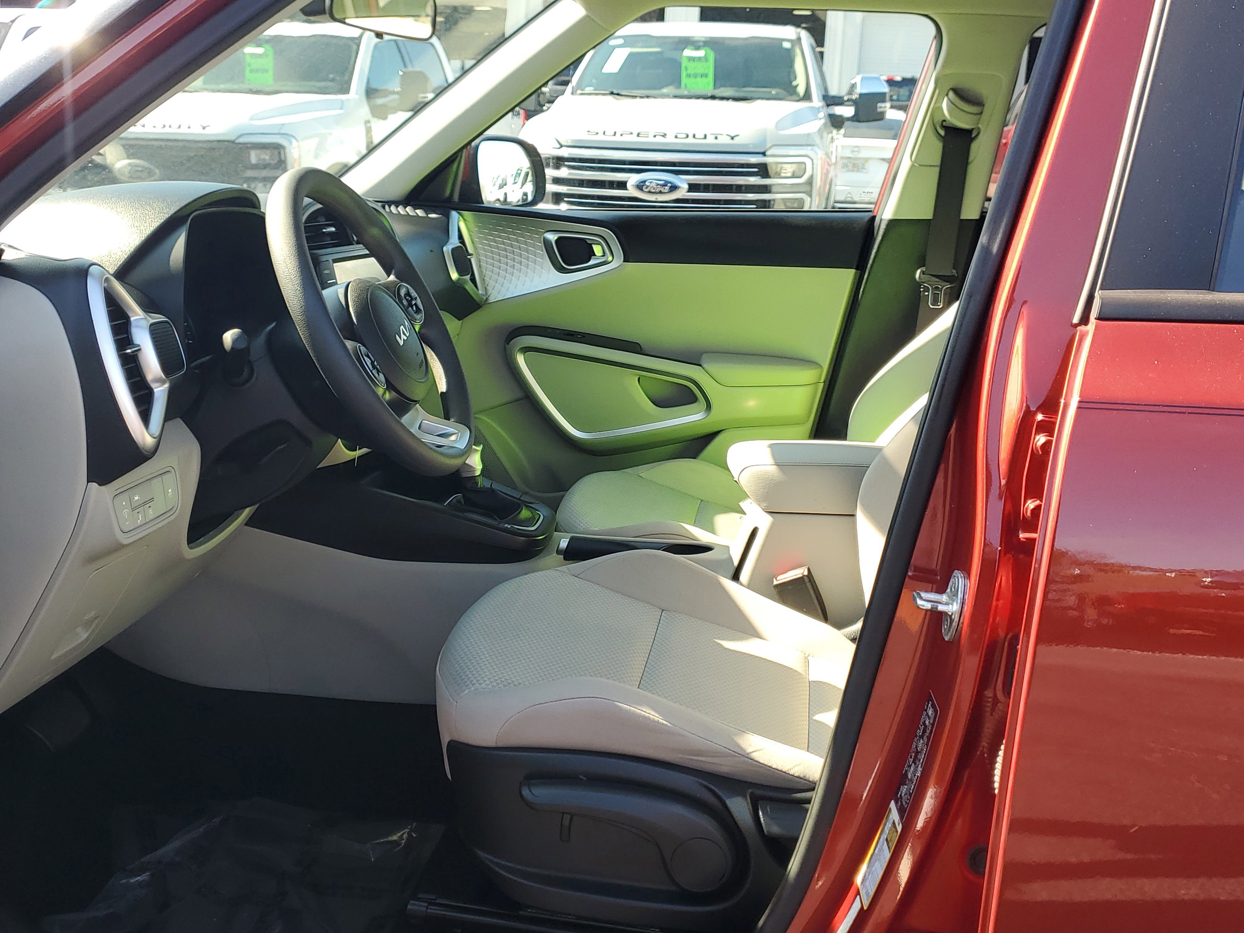 Used 2022 Kia Soul LX w/ Technology Package image 20