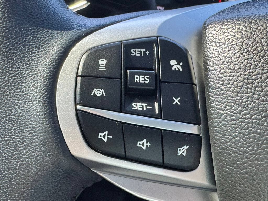 Certified 2023 Ford Explorer XLT w/ Equipment Group 202A AWD/4WD image 39