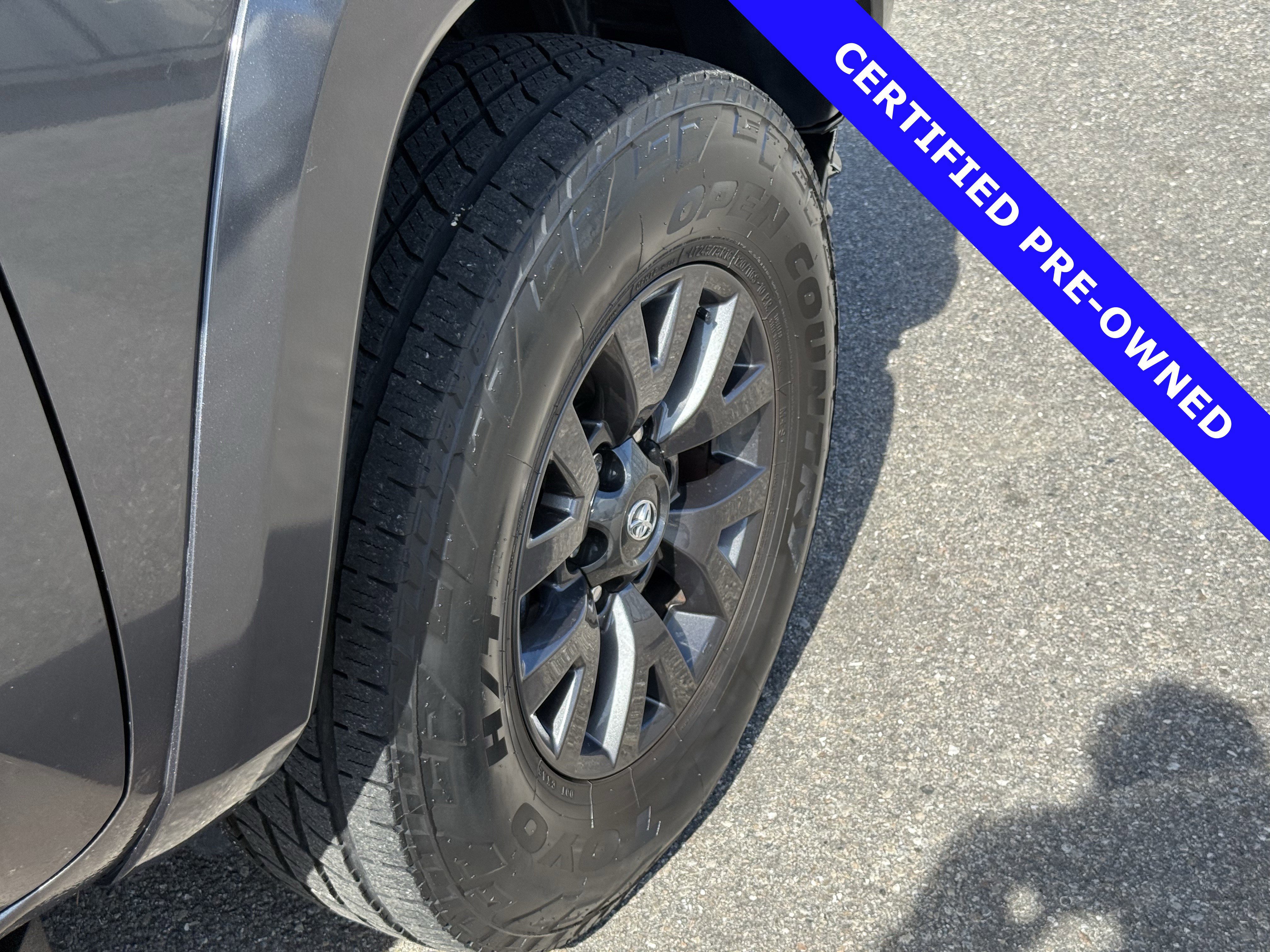 Used 2020 Toyota Tacoma SR5 image 13