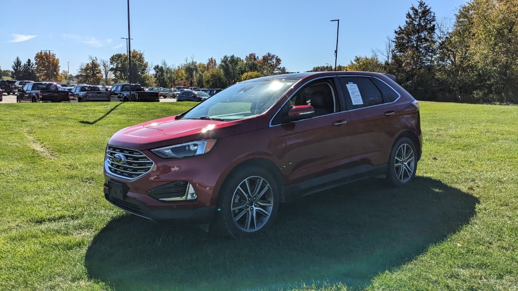 Certified 2024 Ford Edge Titanium AWD/4WD image 7