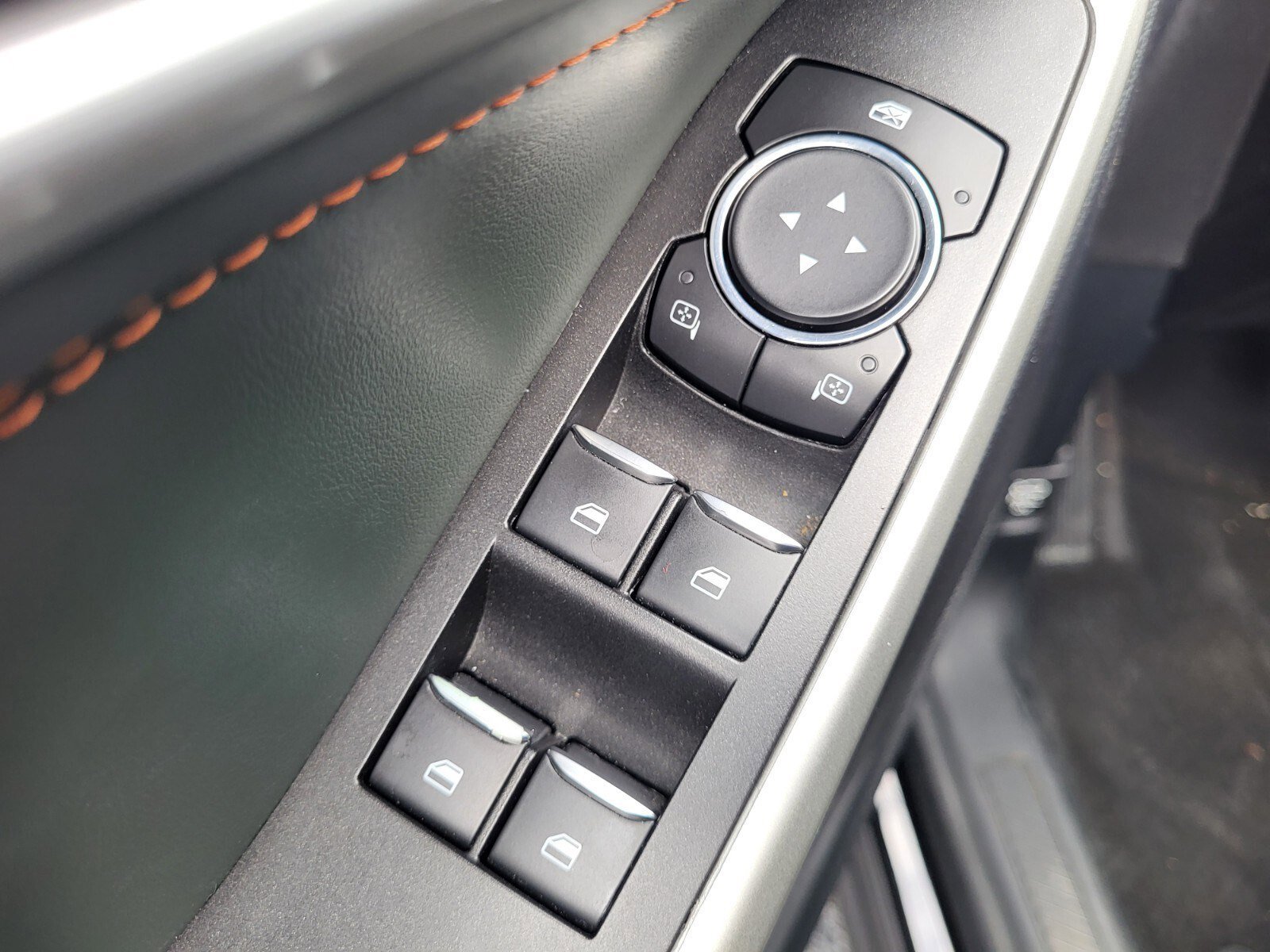 Certified 2022 Ford Explorer Timberline image 19