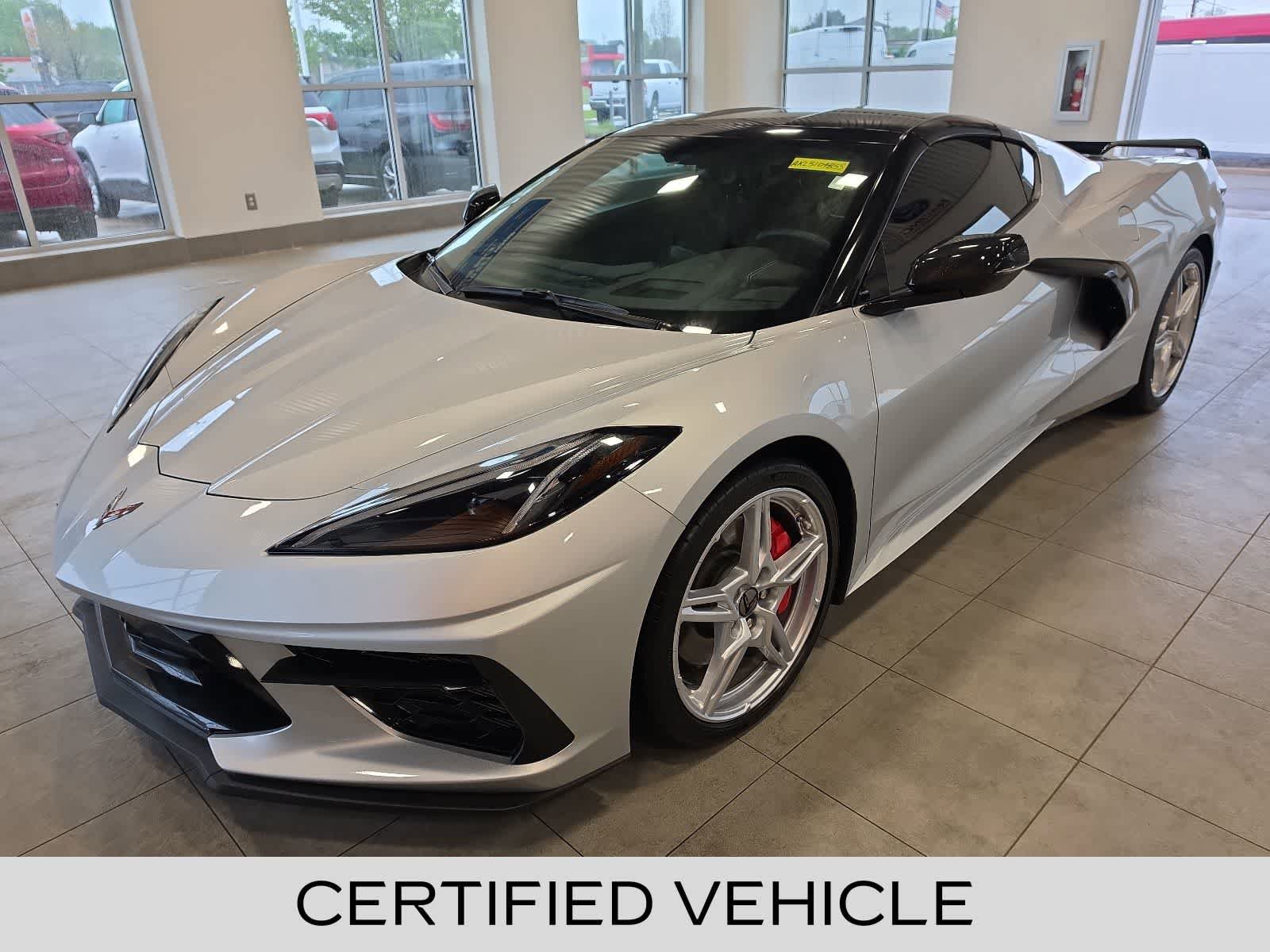 Used 2020 Chevrolet Corvette Stingray Preferred Cpe w/ 2LT Preferred Equipment Group RWD image 1