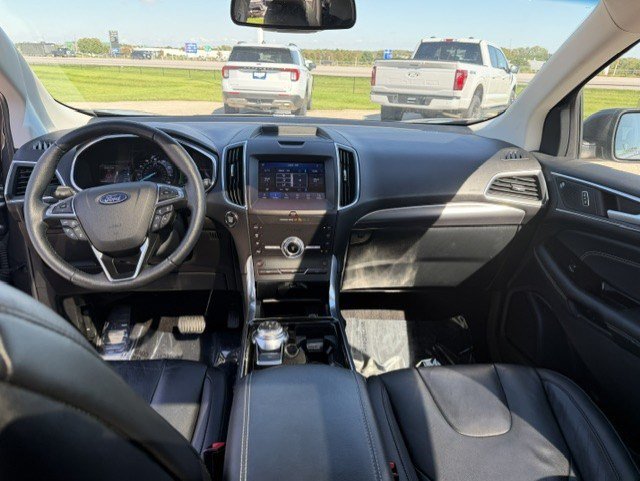 Certified 2020 Ford Edge Titanium w/ Class II Trailer Tow Package AWD/4WD image 29