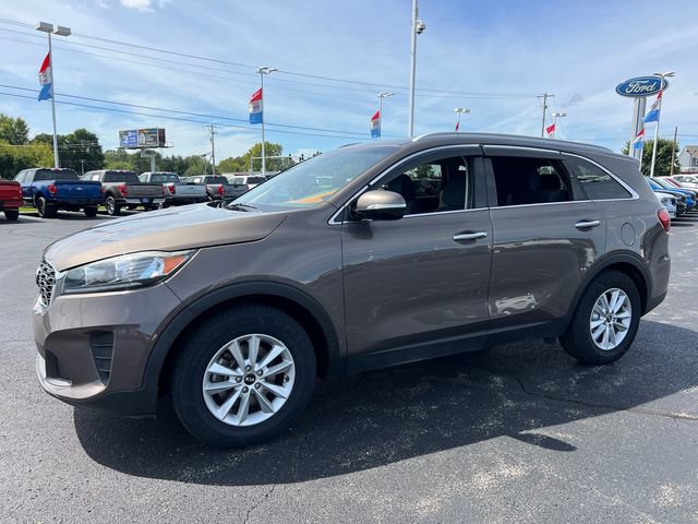 Used 2019 Kia Sorento FWD w/ LX Convenience Package image 3