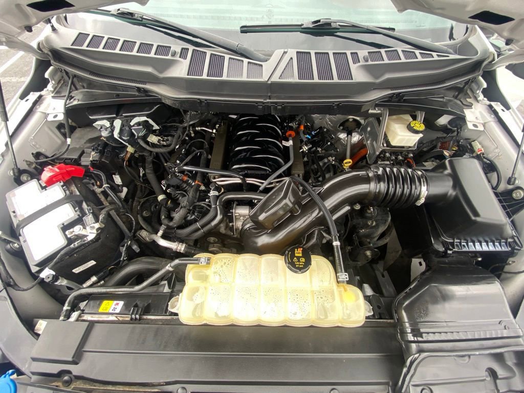 Certified 2023 Ford F150 Lariat AWD/4WD image 28