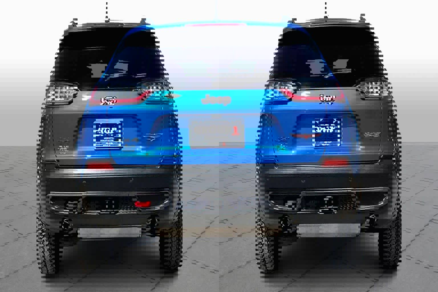 Used 2021 Jeep Cherokee Trailhawk w/ Technology Group image 3