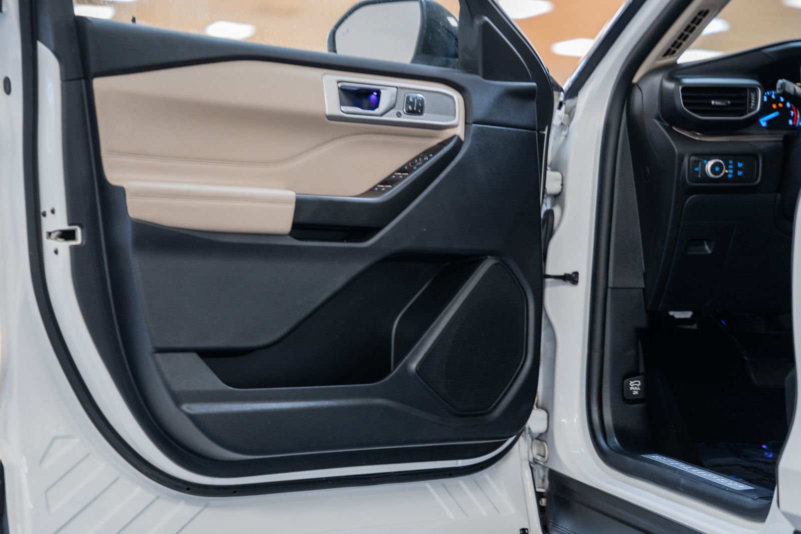 Certified 2020 Ford Explorer Limited image 43