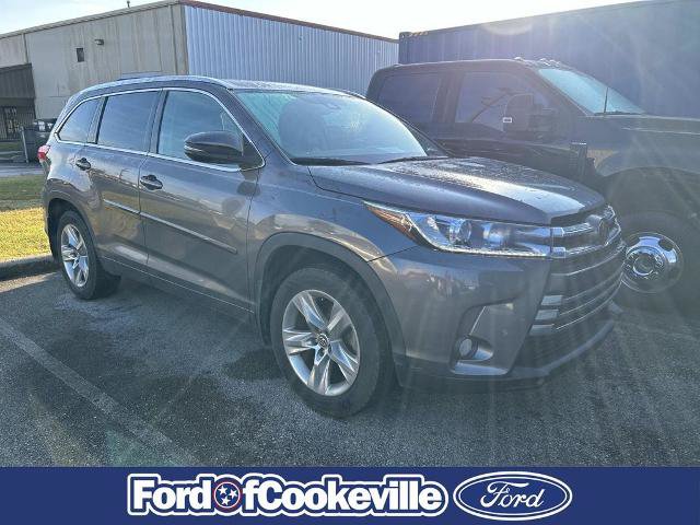 Used 2018 Toyota Highlander Limited w/ Protection Package #3 AWD/4WD image 1