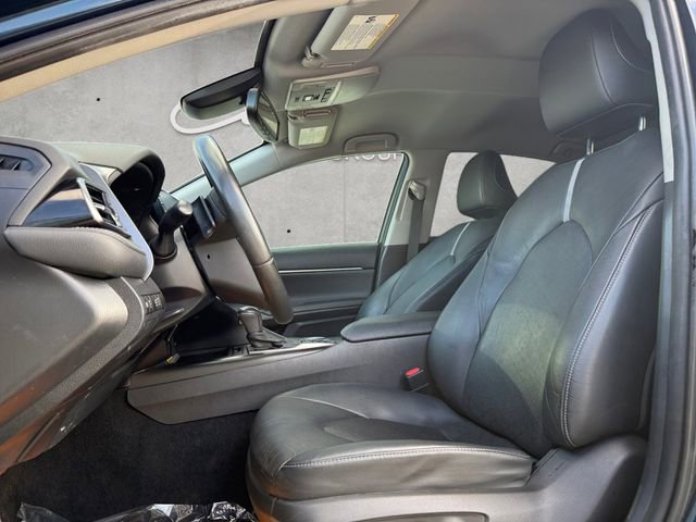 Used 2021 Toyota Camry XSE image 10
