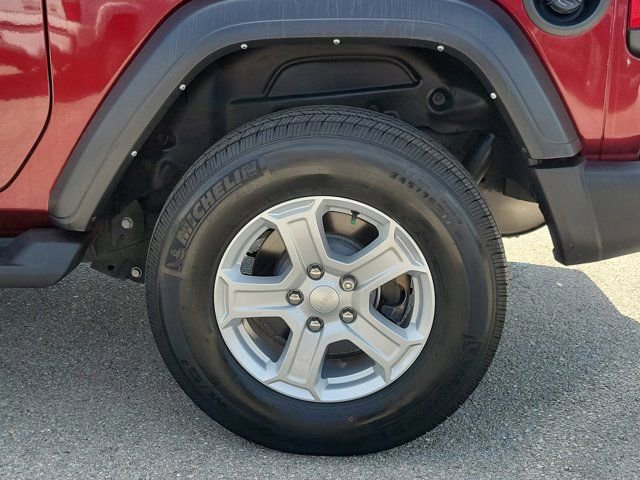 Used 2021 Jeep Wrangler Sport image 9