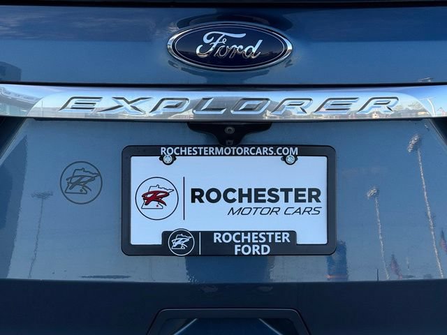 Certified 2018 Ford Explorer Platinum AWD/4WD image 46