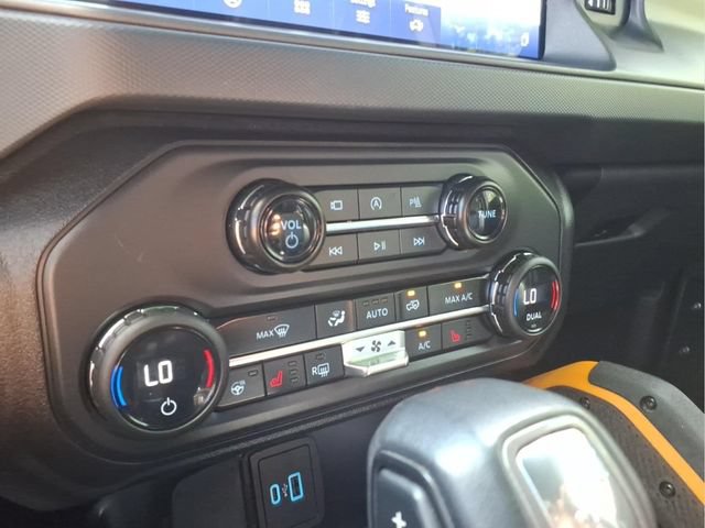 Certified 2024 Ford Bronco Badlands AWD/4WD image 19