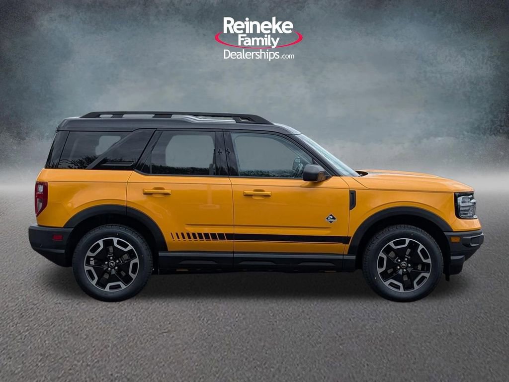 Certified 2022 Ford Bronco Sport Outer Banks w/ Tech Package AWD/4WD image 4