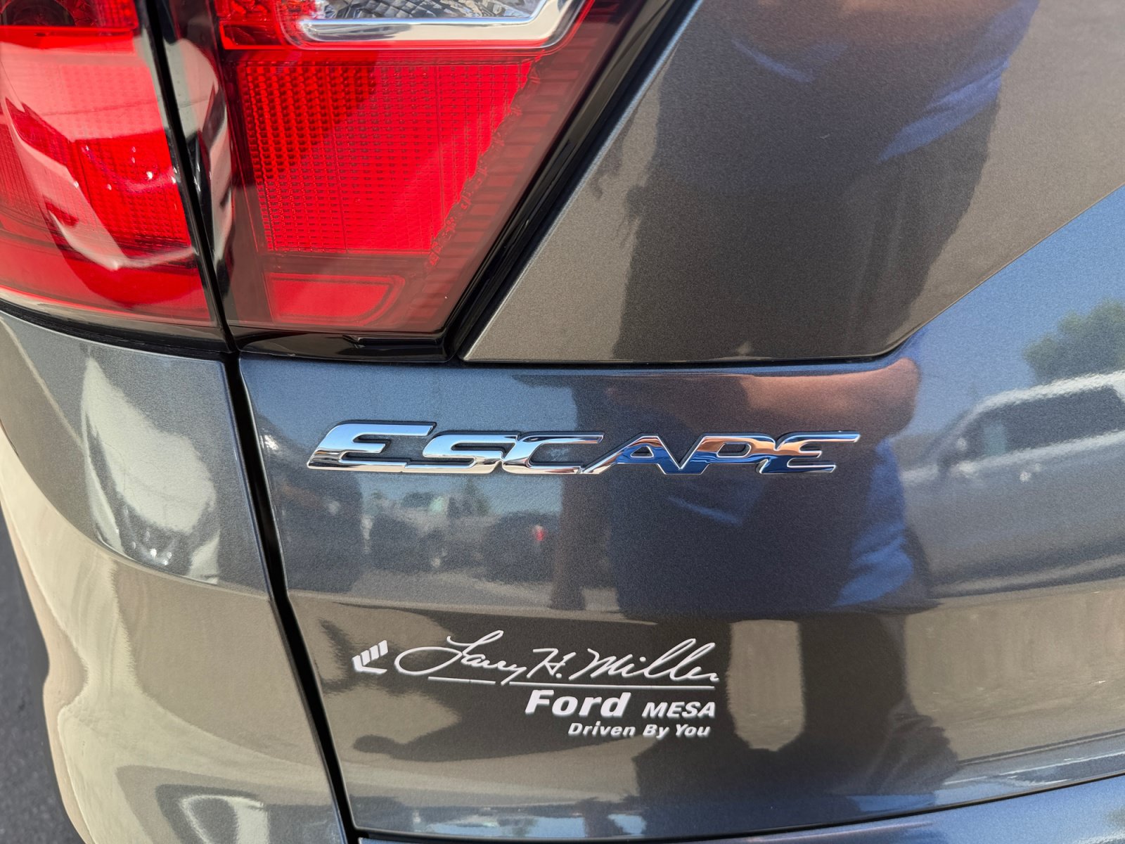 Certified 2019 Ford Escape S FWD image 27