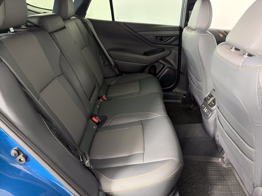 Used 2025 Subaru Outback Wilderness AWD/4WD image 29