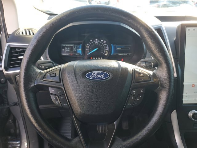Certified 2022 Ford Edge SE w/ Black Appearance Package image 19