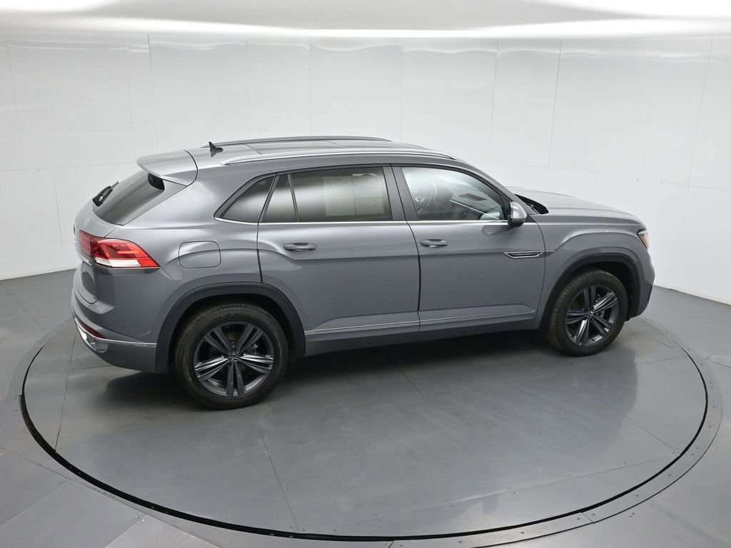 Used 2021 Volkswagen Atlas Cross Sport SE image 15