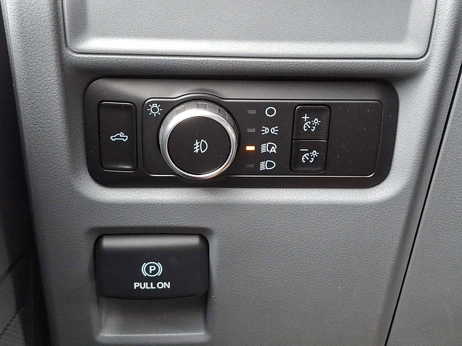 Certified 2024 Ford F150 XLT w/ Mobile Office Package image 25