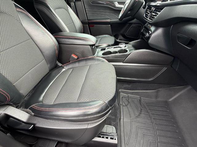 Certified 2023 Ford Escape ST-Line w/ Tech Pack #1 image 10