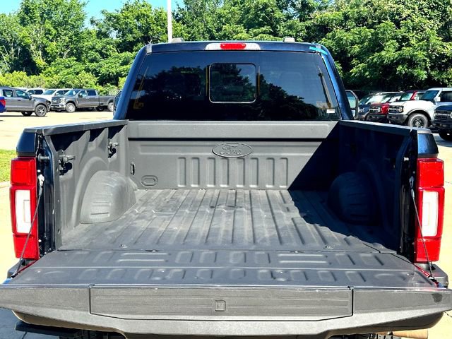 Certified 2022 Ford F250 Lariat w/ Black Appearance Package AWD/4WD image 7