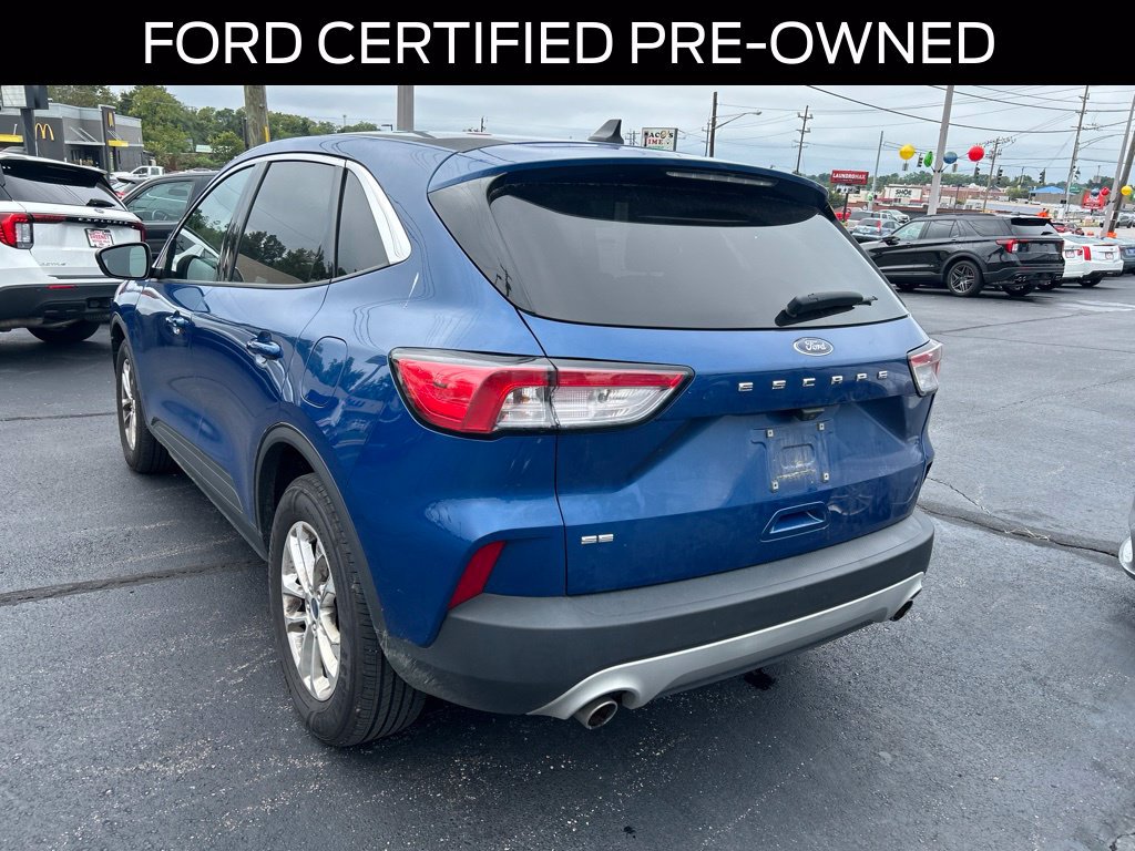 Certified 2022 Ford Escape SE FWD image 3