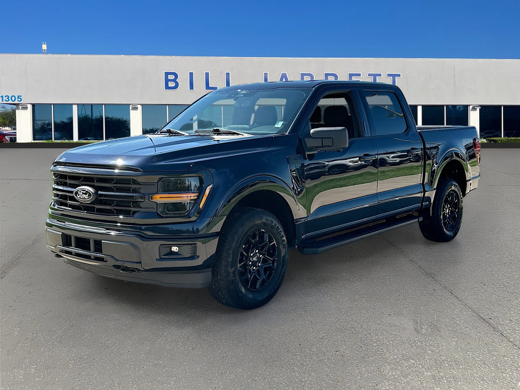 Certified 2024 Ford F150 XLT w/ FX4 Off-Road Package AWD/4WD image 3