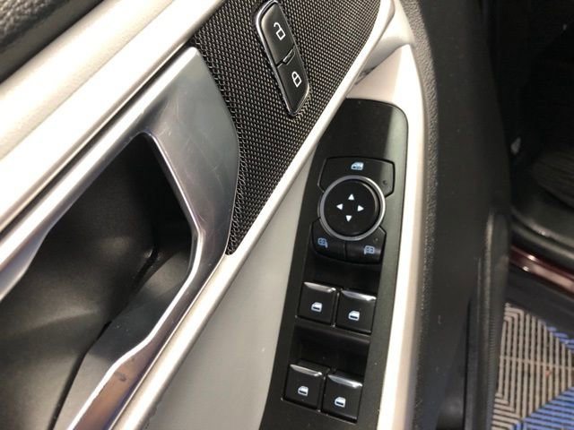 Certified 2022 Ford Explorer XLT w/ Equipment Group 202A image 24