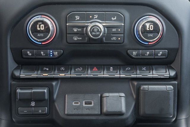 Used 2020 Chevrolet Silverado 1500 High Country AWD/4WD image 10