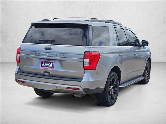 Certified 2022 Ford Expedition XLT RWD image 5