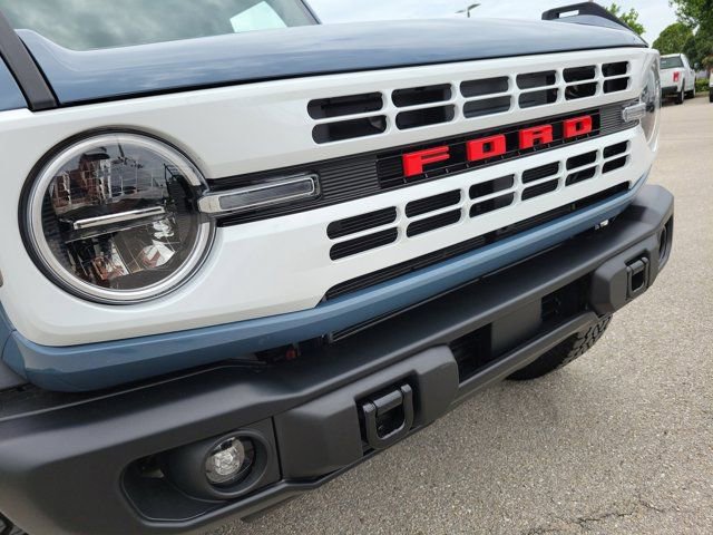 Certified 2025 Ford Bronco Heritage Edition AWD/4WD image 13