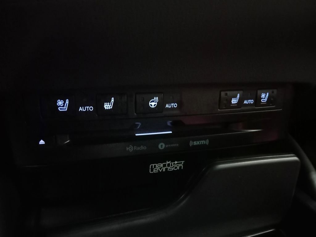 Used 2022 Lexus ES 350 F Sport w/ Accessory Package 2 image 27