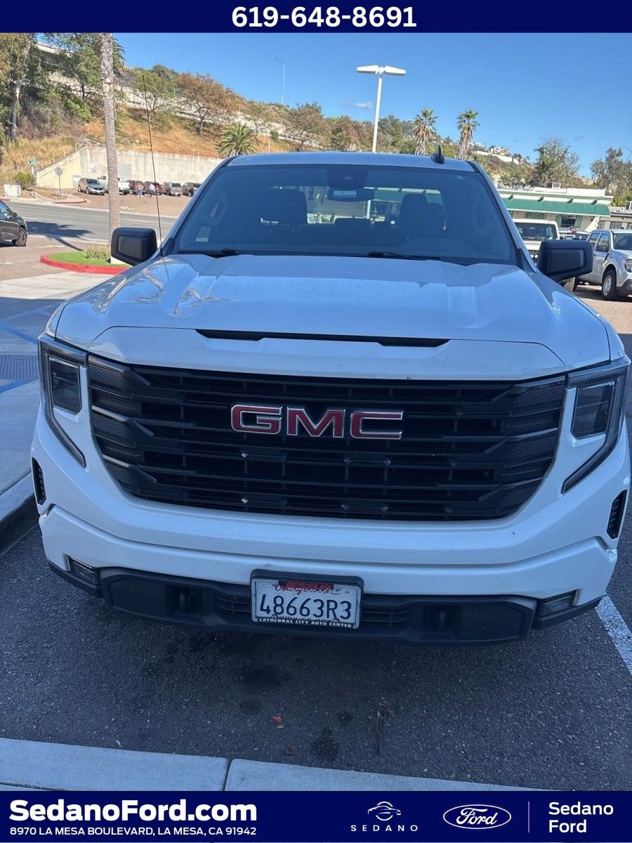 Used 2022 GMC Sierra 1500 Elevation image 1