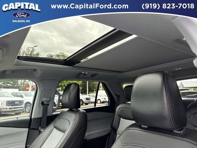 Certified 2023 Ford Explorer XLT w/ Equipment Group 202A image 21