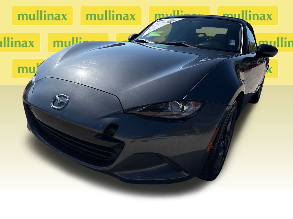 Used 2017 MAZDA MX-5 Miata Club image 11