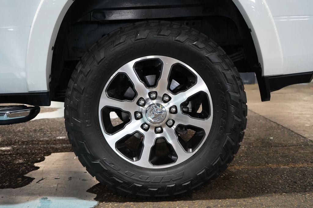 Used 2022 RAM 3500 Limited w/ Body Color Bumper Group AWD/4WD image 34