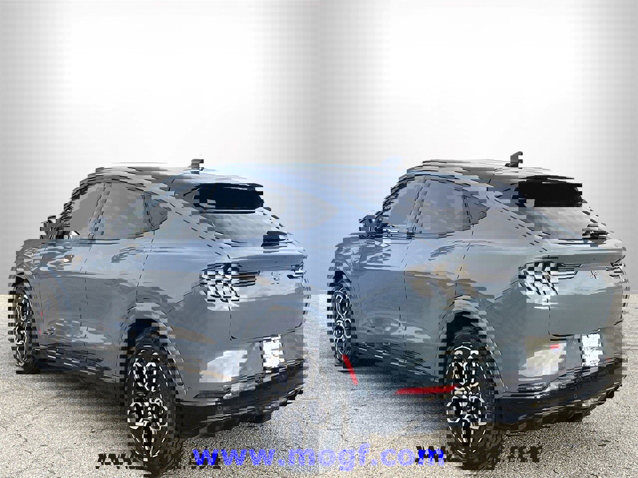 Certified 2023 Ford Mustang Mach-E GT image 5