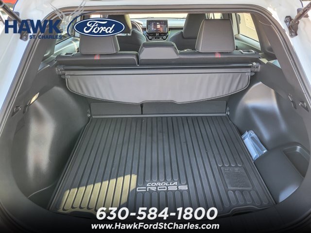 Used 2025 Toyota Corolla Cross AWD Hybrid w/ Moonroof Package image 19