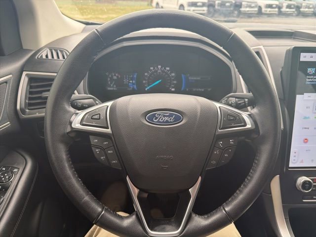 Certified 2023 Ford Edge SEL AWD/4WD image 39