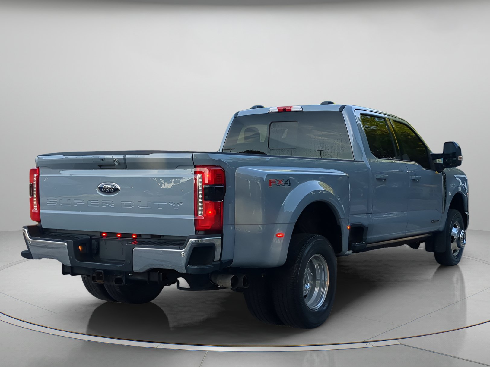 Certified 2024 Ford F350 Lariat w/ Lariat Ultimate Package AWD/4WD image 40