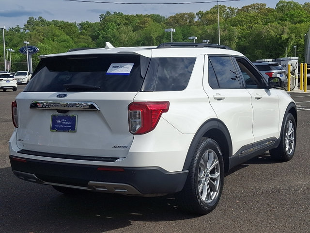 Certified 2023 Ford Explorer XLT w/ Equipment Group 202A AWD/4WD image 6