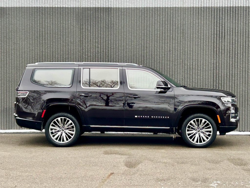 Used 2022 Jeep Grand Wagoneer Series III w/ Rear Seat Video Group 1 image 6