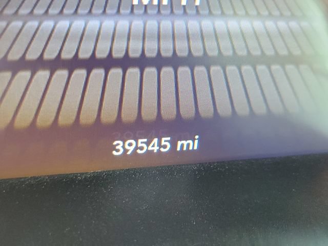 Used 2022 Dodge Challenger R/T RWD image 26