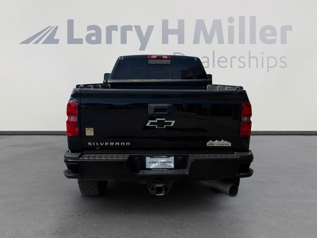 Used 2019 Chevrolet Silverado 2500 High Country AWD/4WD image 4