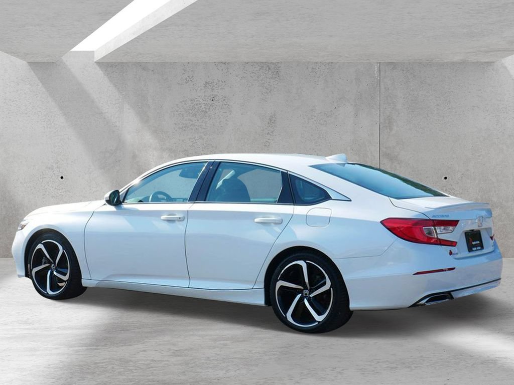 Used 2018 Honda Accord Sport image 4