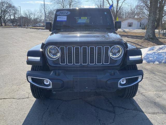 Used 2024 Jeep Wrangler Sahara w/ Dual Top Group image 8
