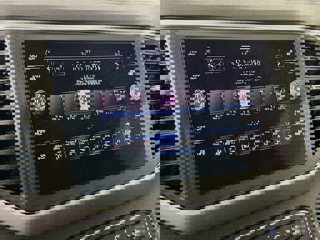 Used 2021 Volkswagen Atlas SE w/ Panoramic Sunroof Package image 37